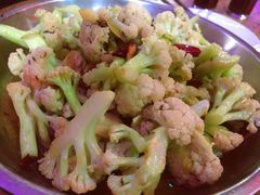 -东家小院金汤酸菜鱼(南阳路店)