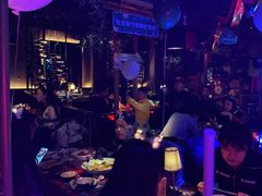 -胡桃里乐队酒馆