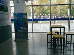 -迪卡侬(观山店)