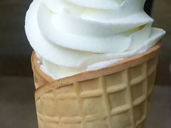 魔天脆脆冰淇淋-蜜雪冰城(东方广场德胜楼店)