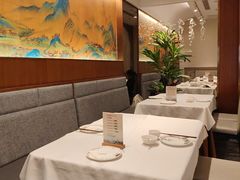 -湘阅•威海海鲜•湖南味道(华宝店)