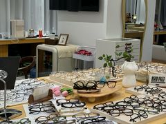 -Eziwish眼镜·蔡司授权店
