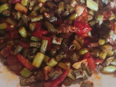 酸豆角炒肉-湘醴人家(景苑小区店)