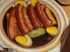 明湖砂锅把子肉-四季明湖·鲁菜海鲜(明湖店)