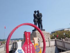-井冈朱毛会师广场