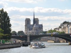 -Bateaux Mouches塞纳河游船