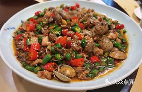 Spicy Green Pepper and Clam Rabbit