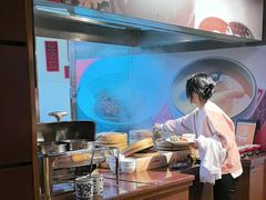 -怡咖啡海鲜自助餐厅(浦东香格里拉店)