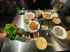 -马路牙子地桌烤肉(工体店)