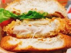 -麦当劳(展览路店)