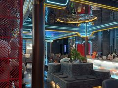 -屋有岛沉浸游戏旗舰店(中山公园店)