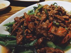 芥兰炒牛肉-潮中人·潮州菜(益乐路店)