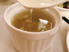 烩乌鱼蛋汤-丰泽园饭店