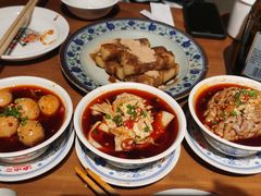 -炉小二铜锅牛蛙•川湘菜(三里屯店)