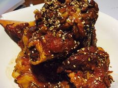 -95号酱骨·一块豆腐(展春园西路店)