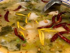 湘西酸菜禾花鱼-俏九州·小炒黄牛肉(华润万象汇店)