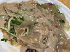 -东北四季饺子王(华山路店)