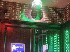 -骑士KTV(红谷滩万达店)