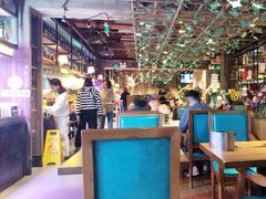 -领鲜活海鲜榴莲自助火锅(东门店)