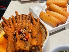-海底捞火锅鲜切牛肉主题店(长寿路店)