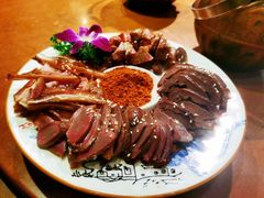 杨记老卤拼-杨记隆府(重庆总店)