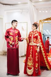 -洋洋婚纱品牌集合店