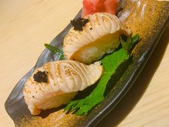 炙烤三文鱼寿司-越光米贩精致料理餐厅(金鹰店)