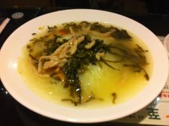 家乡雪菜肉丝汤米粉-翠华餐厅(湾仔店)