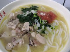 鸡汤米线-文山荷鲜居(翠湖店)