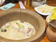 -滇香肴·云南菜蒸汽石锅鱼(云南北路店)