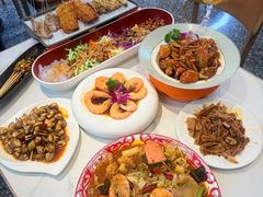 -嗨辣小聚·盘锦河蟹·海鲜烧烤龙虾(盘锦十年好店)