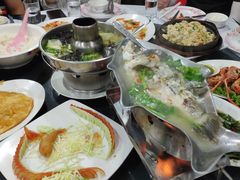 -光海鲜鱼翅餐厅(叻差拉披色路店)