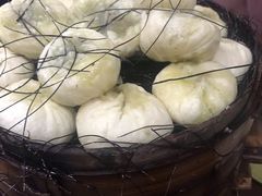 -舒小笼松针小笼包