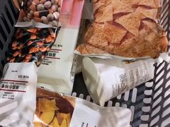 -MUJI无印良品(滨江宝龙城店)