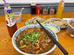 老北京炸灌肠-门框胡同百年卤煮(新街口店)