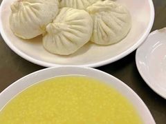 -四平包子铺