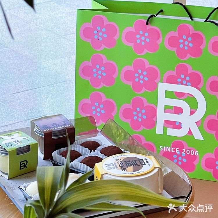 没有哪个女孩子能空手走出这家烘培店！