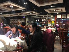 大堂-老兰家传统烧烤炒菜泡馍(小南门店)