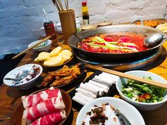 -四小区火锅·巷子里的重庆火锅(花照壁店)