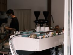 -Line来恩咖啡(石厦花园店)