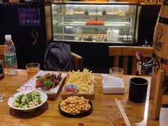 -汉森熊啤酒屋(雨耕山店)