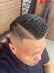 -Libertines barbershop 浪子理发店