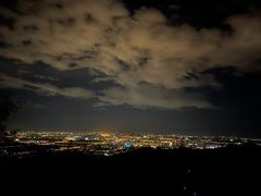 -鬼笑石后山停车场