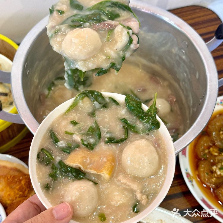 长沙五一广场。。。求你快去吃[流泪][流泪][流泪]