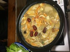 -阿鹏故事云南野生菌火锅(人民路店)