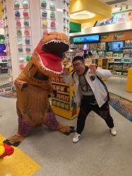 -乐高品牌旗舰店(人民广场店)