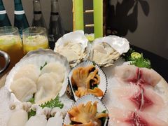 -鲜入唯煮·港式海鲜牛肉火锅(金宝街店)