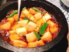石锅沃豆腐-桂满陇-十里风荷(合生汇店)