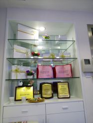 -蕾特恩专业祛痘