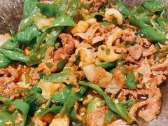 -费大厨辣椒炒肉(万家丽一店)